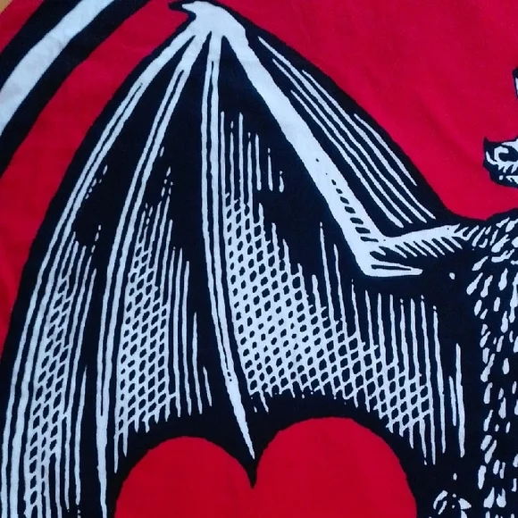Bacardi Red and Black Bat Tapestry TOWEL PICNIC - Picture 5 of 7